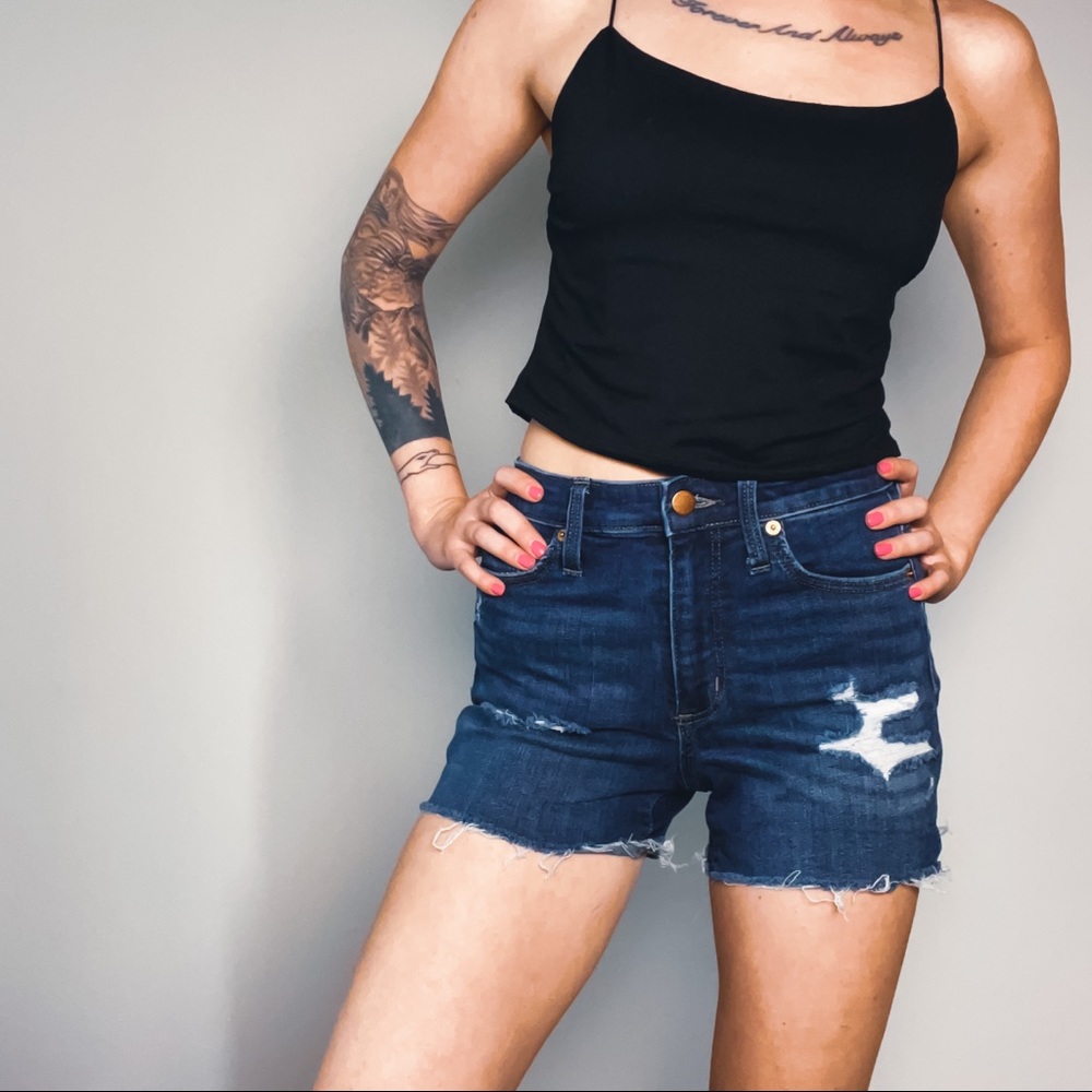 Universal Thread Hi Rise Midi Short